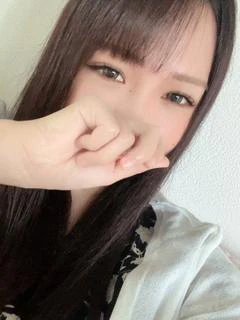 めいな