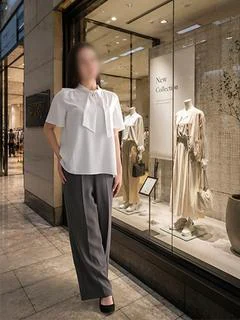 白咲 エミリ