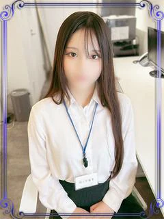 栗原あみ