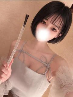 みい