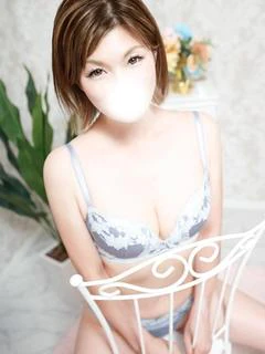 つき