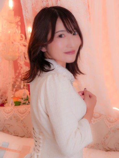 なな プロフィール画像