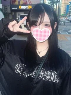 栗和ねね