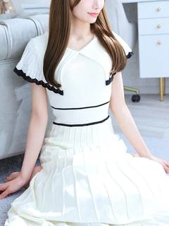 にいな★超SSS級最高峰美少女