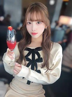 椎名ゆあ