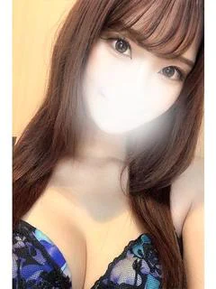 白崎れみ