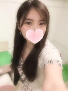 りりあ☆小柄な巨乳美女 プロフィール画像