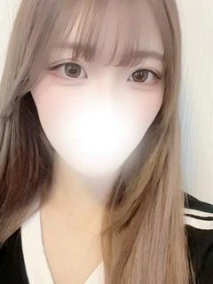 蝶野 ちなつ