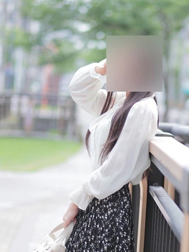 あず プロフィール画像
