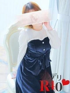 宮下花奈 プロフィール画像