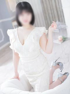 つぼみ 透きとおる美白肌と美乳 プロフィール画像