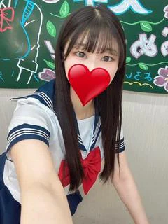 チナツ
