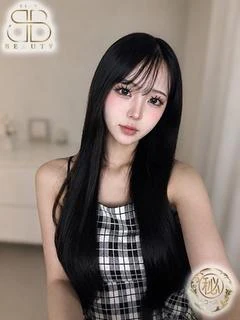 きらり【韓国系黒髪細身美女】