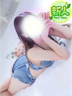 なな⭐純白な美少女