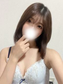 せりな