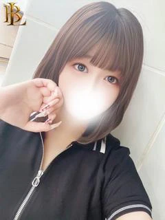 まりん【愛嬌抜群最強のエロ娘】