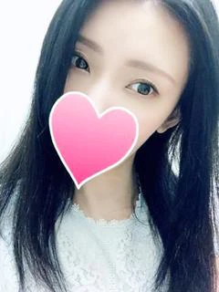 茜