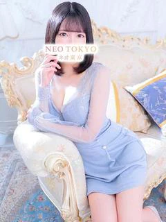 織川みな