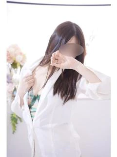 愛澤 かすみ秘書