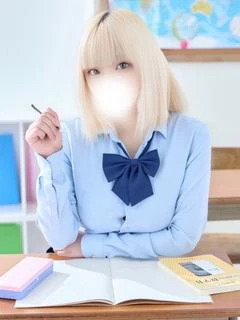 桃谷 なこ
