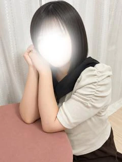 みい