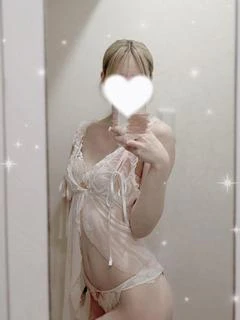 みずき女子大生