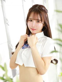 霜村 ひなみ