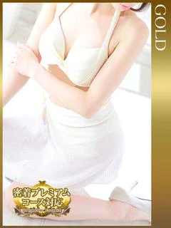 新島 かな