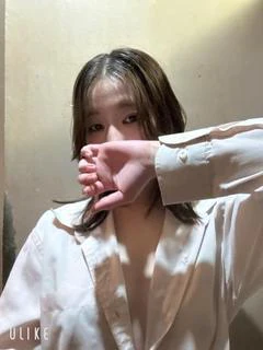 なお クールビューティー