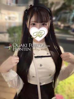 コユ ピチピチ18歳の現役学生！