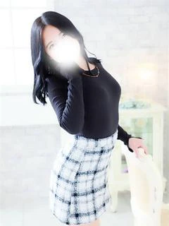 ひな プロフィール画像