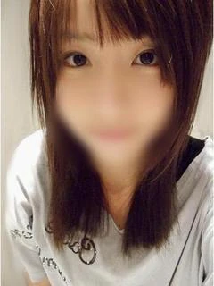 夕貴 みれい