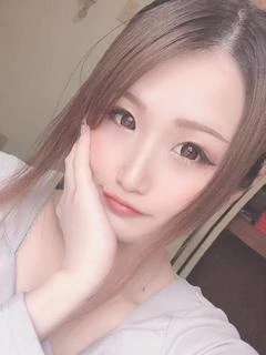 桐山 えみる