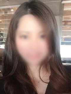 桐葉 らいら