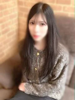 内山 ななみ