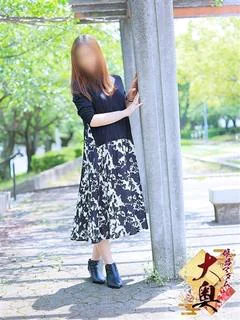 鈴口夏菜
