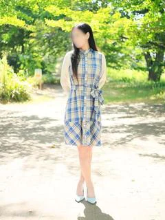 杠葉 凛華