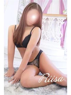 莉衣紗