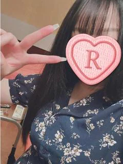 璃々（り り）