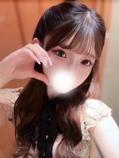 瀬名なつき