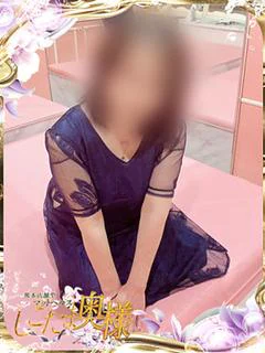 七海ひな