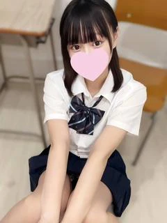椎名 まりん