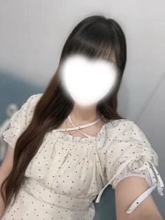 暁月 ねむ