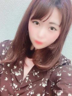 みおな☆輝ける愛嬌の19歳美女