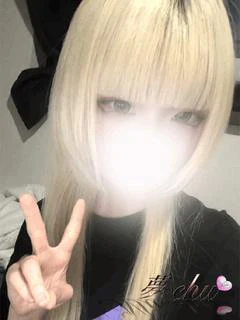 新人 みさ