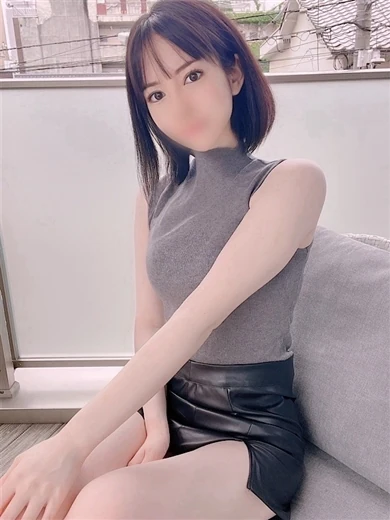 綾野もね プロフィール画像