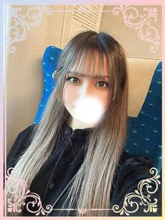 みい