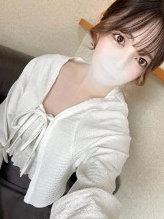 ネネ未経験・OL
