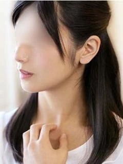 りつか 綺麗な巨乳お姉さん系美女