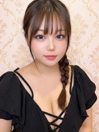 未経験爆乳痴女すずめ プロフィール画像